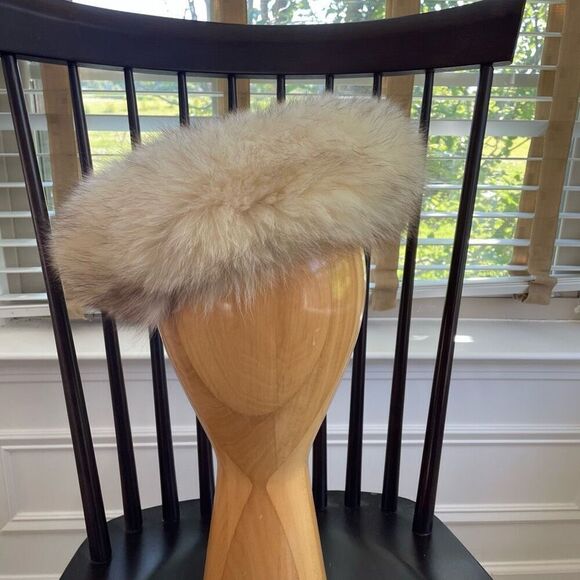 Vintage 50s 60s B Siegel Authentic Fur Hat Ivory S M